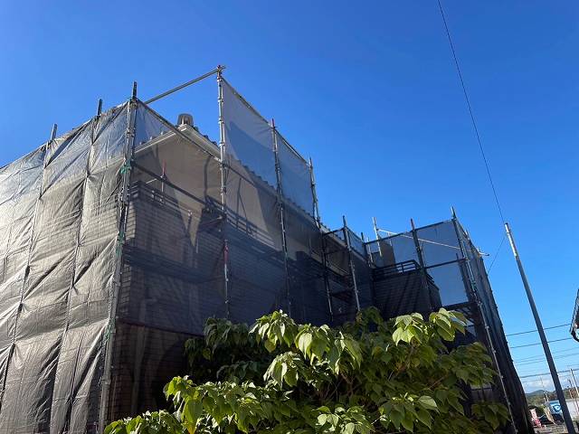 篠栗町Y様邸足場組み立て完了